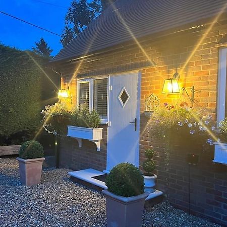 Boutique Style Self Contained Annexe With Garden Apartment Mursley ภายนอก รูปภาพ